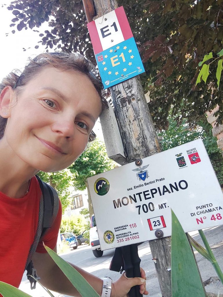 Montepiano, szlak, dziewczyna, Sentiero Italia